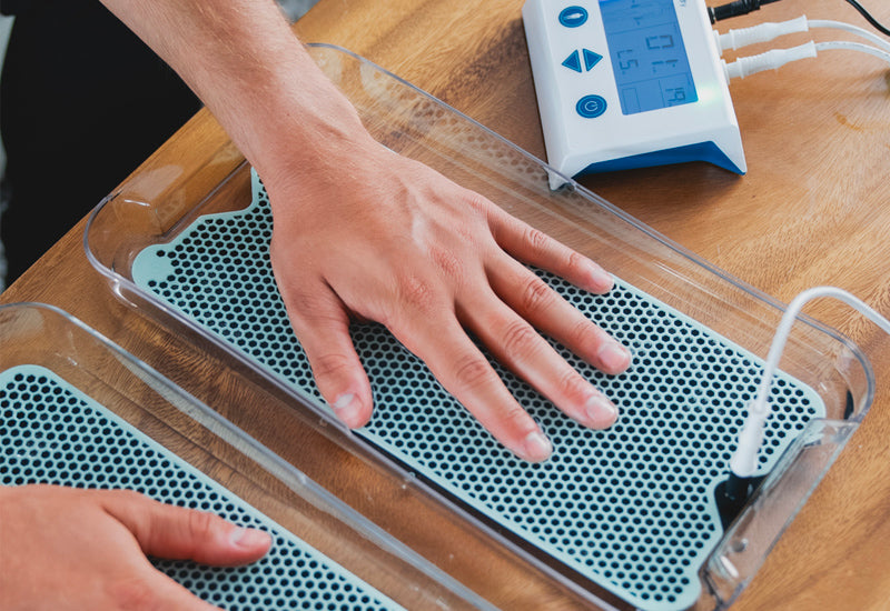 ダーマドライ ハンズ＆フィート - 手・足用